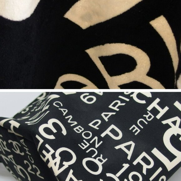 Chanel by Sea Large Blanket and Bag Set, Black - Picture 9 of 11